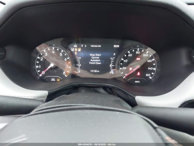 3C4NJDCB8NT167529 Jeep 2022