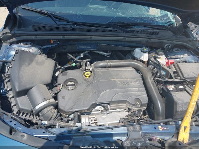 1G1ZD5ST0SF128280 Chevrolet lfv