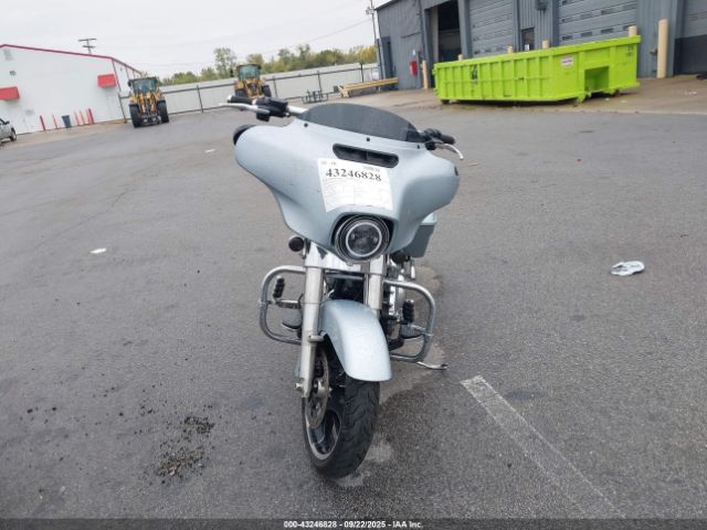 2023 HARLEY-DAVIDSON FLHX 1HD1KBC1XPB621189 Photo 4