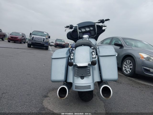 2023 HARLEY-DAVIDSON FLHX 1HD1KBC1XPB621189 Photo 5