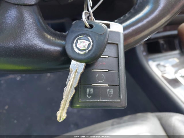 2010 CADILLAC DTS 1G6KH5EY4AU136481 Photo 10