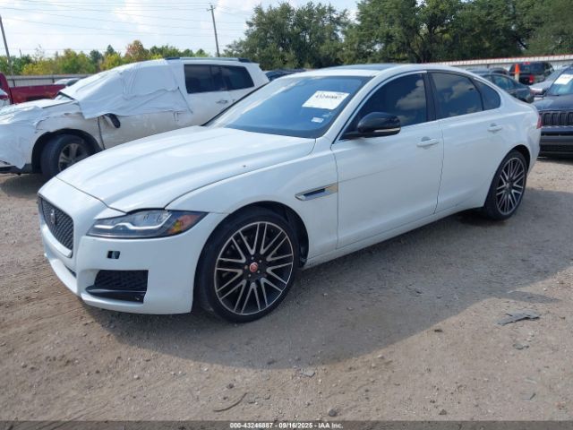 2017 JAGUAR XF SAJBD4BV8HCY43274 Photo 1