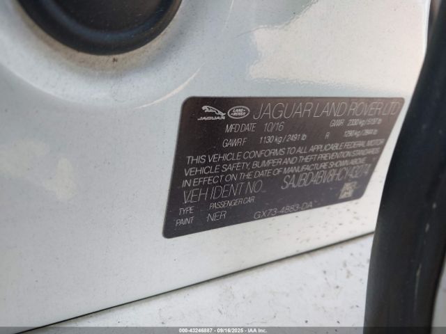 2017 JAGUAR XF SAJBD4BV8HCY43274 Photo 8