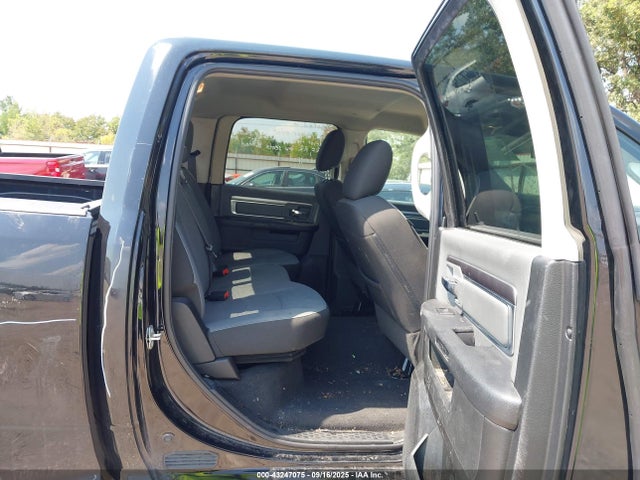 RAM 1500 2023 1C6RR7LG4PS536860 Image 8