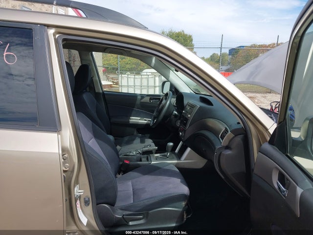 43247086 :رقم المزاد ، JF2SH63699H725312 vin ، 2009 Subaru Forester 2.5x مزاد بيع