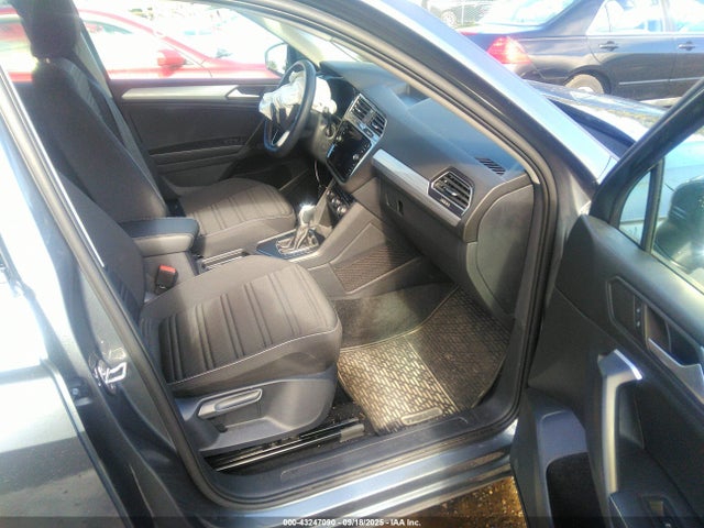 3VVRB7AXXRM126612 Volkswagen tsi