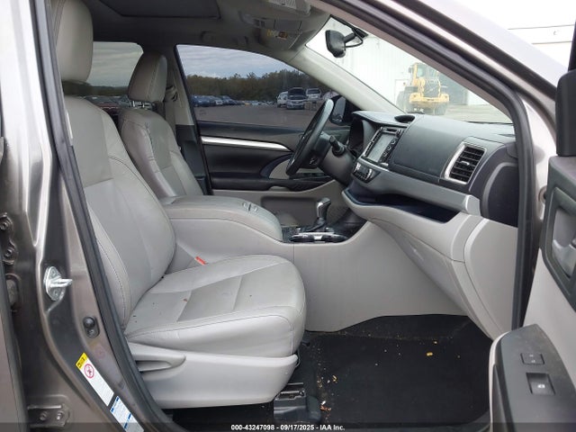 5TDJKRFH5GS303167 Toyota 2gr-fe