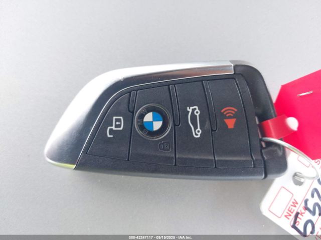 2022 BMW 3 SERIES 3MW5P7J09N8C40506 Photo 10