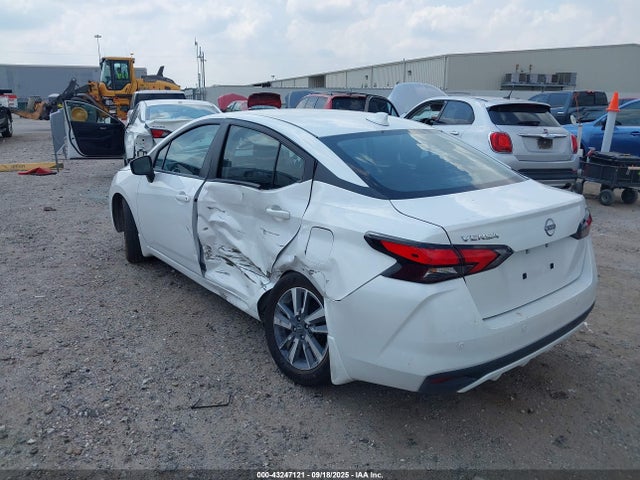 Nissan Versa 2024 3N1CN8EV0RL928928 Image 3