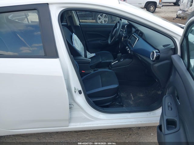 Nissan Versa 2024 3N1CN8EV0RL928928 Image 5