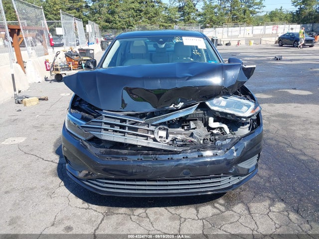 2019 Volkswagen Jetta 1.4t Sel მანქანა იყიდება აუქციონზე, vin: 3VWE57BU9KM047802, აუქციონის ნომერი: 43247138