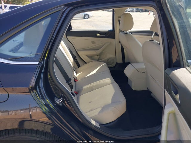 2019 Volkswagen Jetta 1.4t Sel მანქანა იყიდება აუქციონზე, vin: 3VWE57BU9KM047802, აუქციონის ნომერი: 43247138
