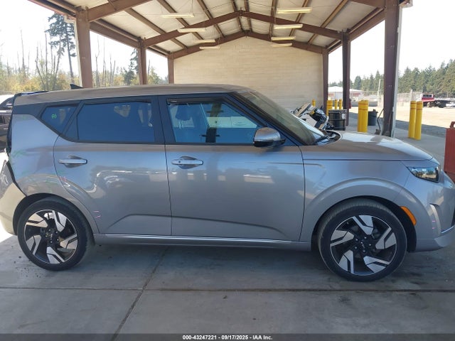 KNDJ53AU1P7871936 KIA mpi nu