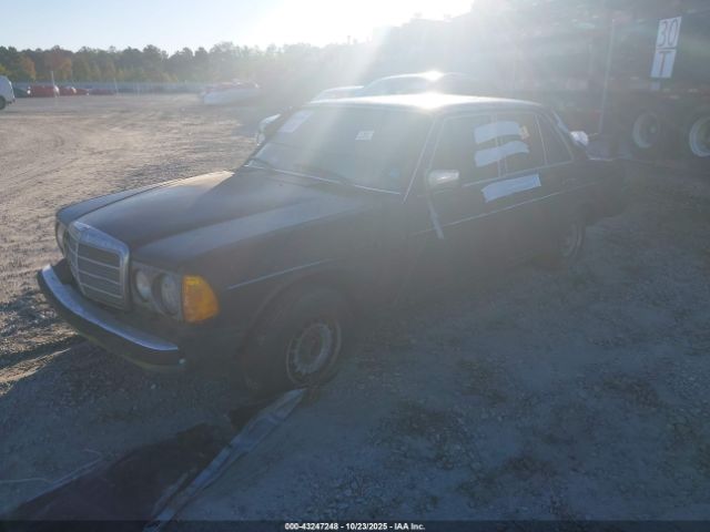 1983 MERCEDES-BENZ 300 WDBAB33A8DB016072 Photo 1