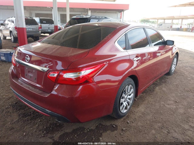 1N4AL3AP1HN320831 Nissan 2017