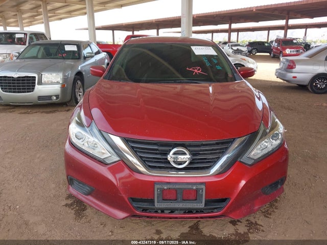 1N4AL3AP1HN320831 Nissan 2017