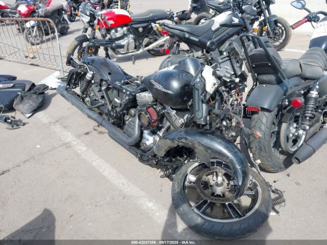 2014 HARLEY-DAVIDSON FLHX 1HD1KBM1XEB664331