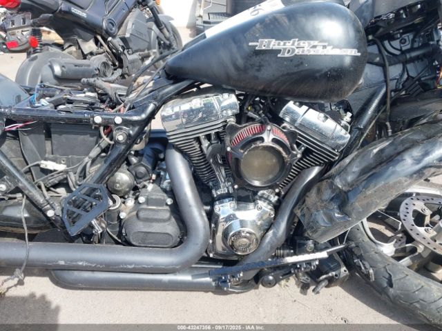 2014 HARLEY-DAVIDSON FLHX 1HD1KBM1XEB664331 Photo 7