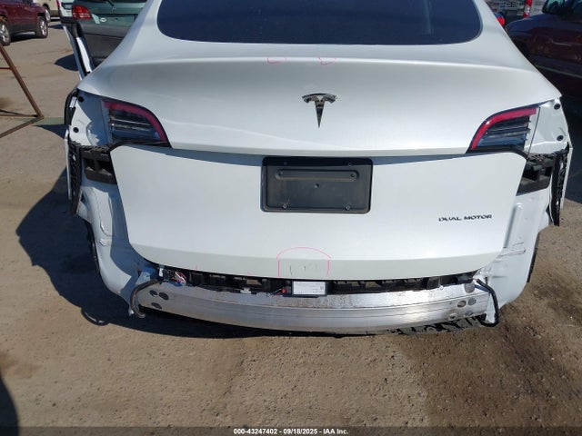 2021 TESLA MODEL Y 5YJYGDEEXMF078528 Photo 5
