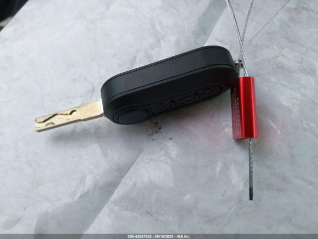 2016 FIAT 500E 3C3CFFGE0GT229666 Photo 10