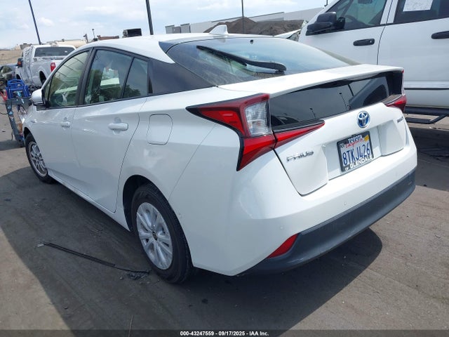 JTDKAMFU8M3134511 Toyota Prius Le