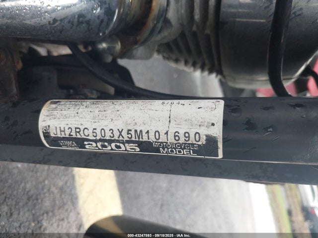 2005 HONDA VT750 JH2RC503X5M101690 Photo 9