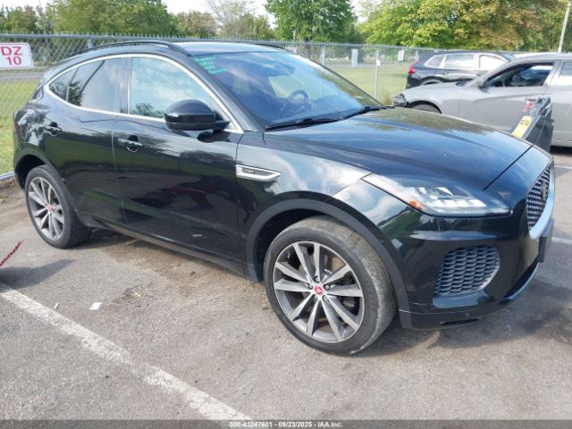 2018 JAGUAR E-PACE SADFM2GX4J1Z15950 Photo 0