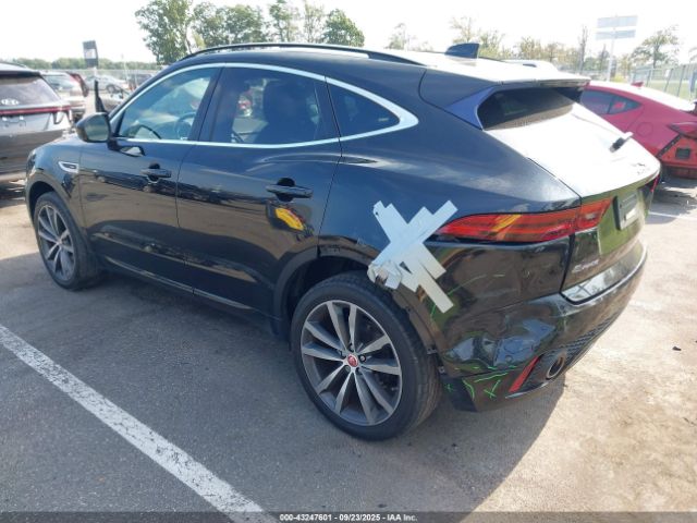2018 JAGUAR E-PACE SADFM2GX4J1Z15950 Photo 2