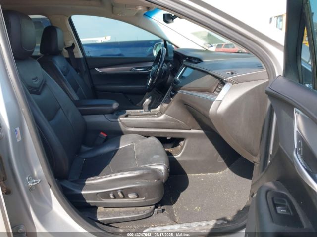 2019 CADILLAC XT5 1GYKNERS1KZ121656 Photo 4