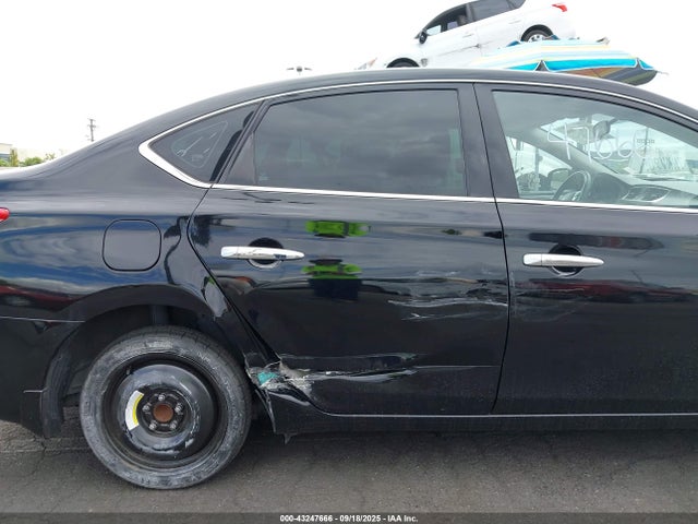 Nissan Sentra 2015 3N1AB7AP1FY304006 Image 6