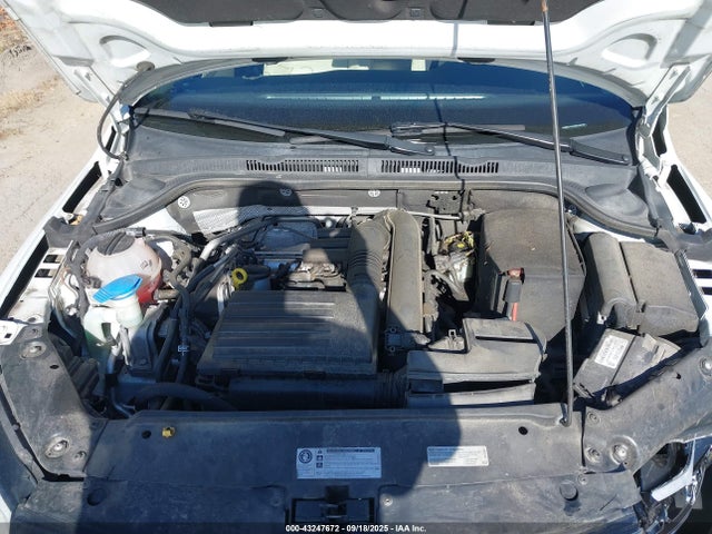 2017 Volkswagen Jetta 1.4t Se მანქანა იყიდება აუქციონზე, vin: 3VWB67AJ3HM286780, აუქციონის ნომერი: 43247672
