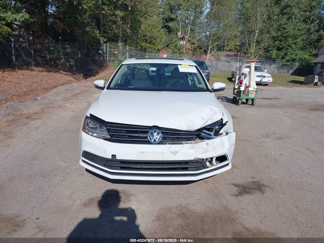 2017 Volkswagen Jetta 1.4t Se მანქანა იყიდება აუქციონზე, vin: 3VWB67AJ3HM286780, აუქციონის ნომერი: 43247672