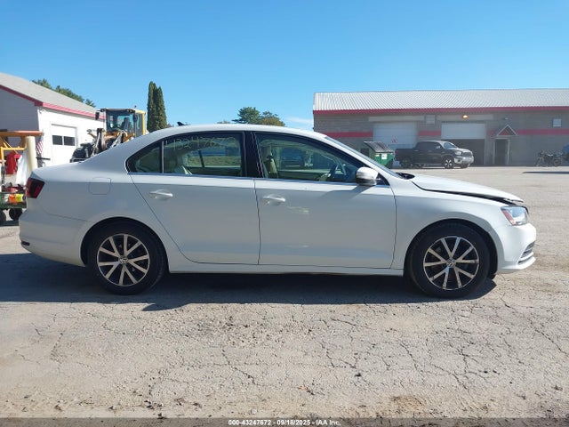 2017 Volkswagen Jetta 1.4t Se მანქანა იყიდება აუქციონზე, vin: 3VWB67AJ3HM286780, აუქციონის ნომერი: 43247672