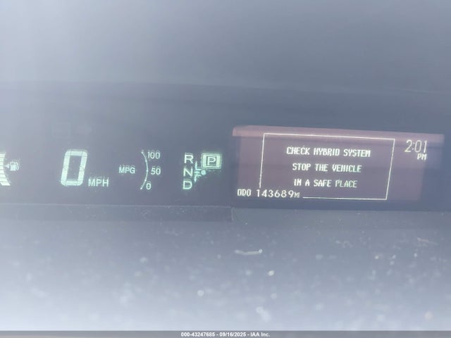 Toyota Prius Three 2014 JTDKN3DU8E1829487 Image 23