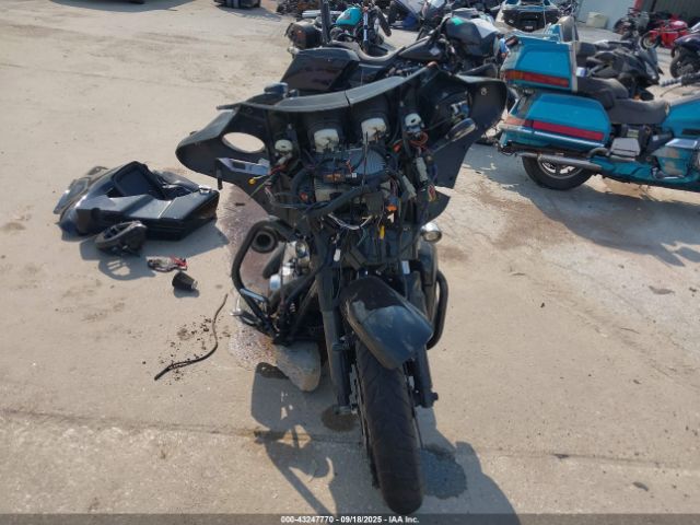 2009 HARLEY-DAVIDSON FLHX 1HD1KB41X9Y611079 Photo 4