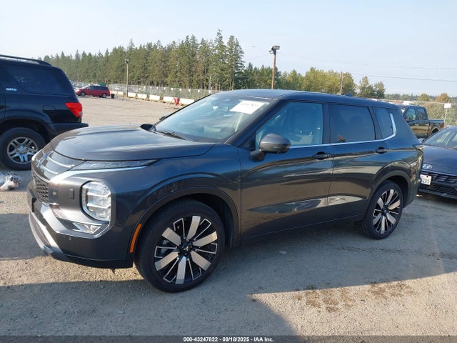 JA4J4VA82SZ029177 Mitsubishi Outlander