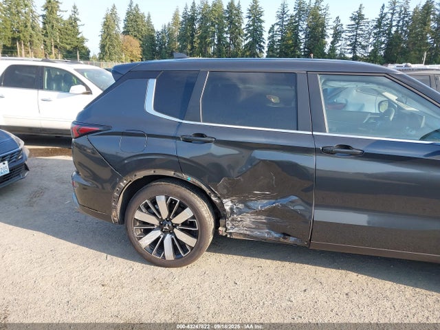 JA4J4VA82SZ029177 Mitsubishi Outlander