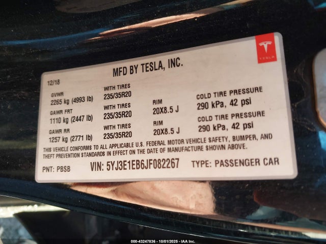 Tesla 2018 2018 5YJ3E1EB6JF082267 Image 9