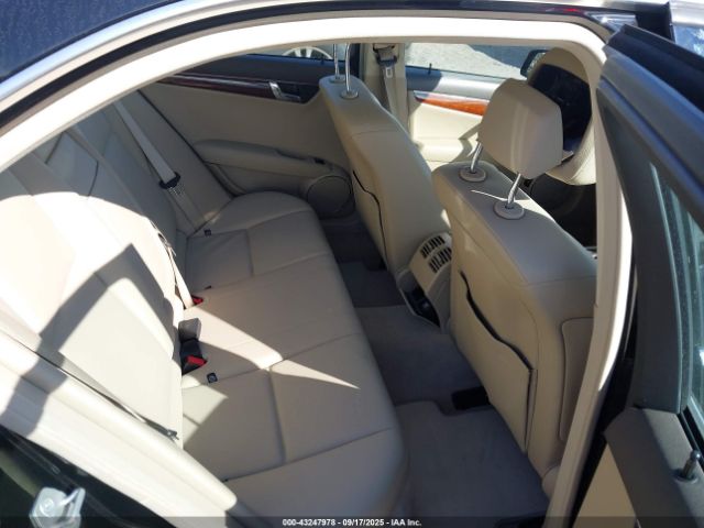 2011 MERCEDES-BENZ C 300 WDDGF8BB3BR157844 Photo 7