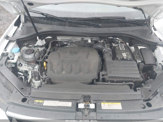 2021 Volkswagen Tiguan 2.0t Se/2.0t Se R-line Black/2.0t Sel მანქანა იყიდება აუქციონზე, vin: 3VV2B7AX9MM113182, აუქციონის ნომერი: 43248011