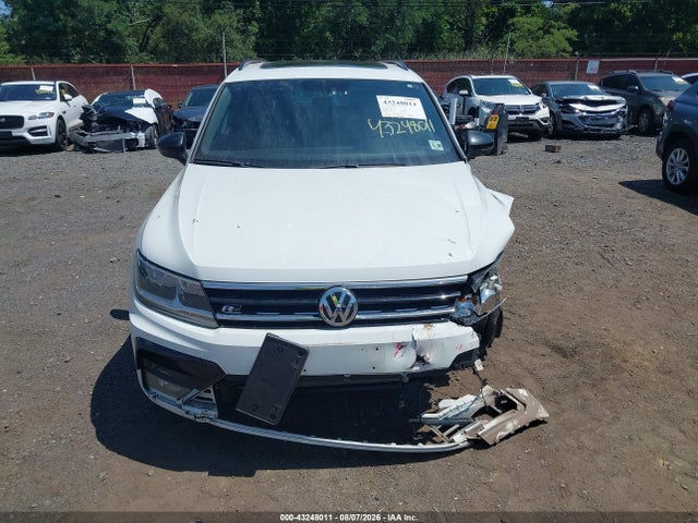 2021 Volkswagen Tiguan 2.0t Se/2.0t Se R-line Black/2.0t Sel მანქანა იყიდება აუქციონზე, vin: 3VV2B7AX9MM113182, აუქციონის ნომერი: 43248011
