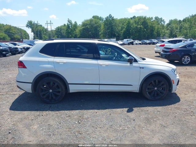 2021 Volkswagen Tiguan 2.0t Se/2.0t Se R-line Black/2.0t Sel მანქანა იყიდება აუქციონზე, vin: 3VV2B7AX9MM113182, აუქციონის ნომერი: 43248011
