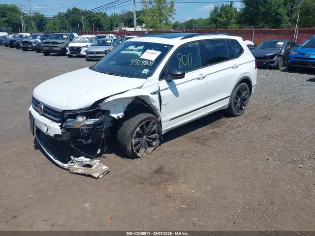 2021 Volkswagen Tiguan 2.0t Se/2.0t Se R-line Black/2.0t Sel მანქანა იყიდება აუქციონზე, vin: 3VV2B7AX9MM113182, აუქციონის ნომერი: 43248011