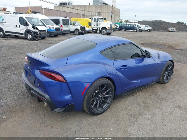 WZ1DB0G04RW067813 Toyota Supra