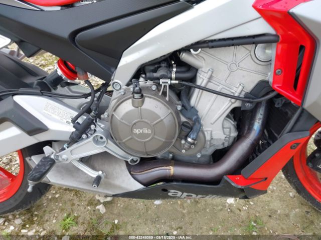 2021 APRILIA TUONO ZD4KSUE02MS000812 Photo 7