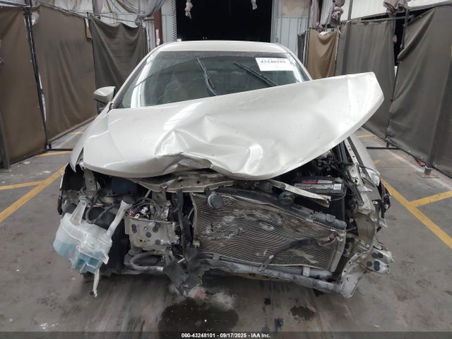 4T4BF1FK4ER417760 Toyota 2ar-fe