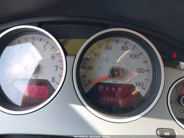 Volkswagen Routan 2014 2C4RVABG8ER134955 Image 7