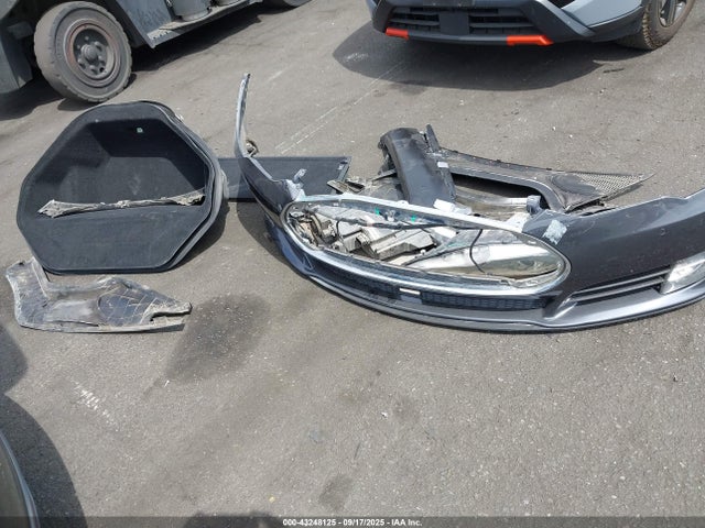 Tesla 2015 2015 5YJSA1H49FF083912 Image 12