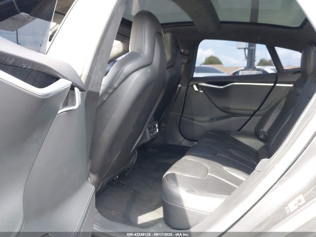 2015 TESLA MODEL S 5YJSA1H49FF083912 Photo 7