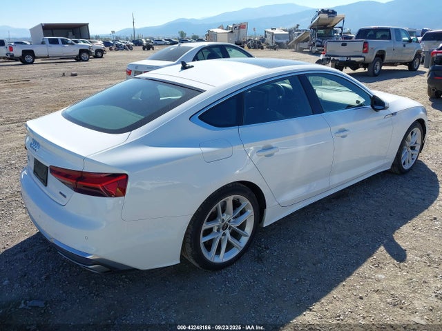 2024 AUDI A5 SPORTBACK WAUFACF56RA052829 Photo 3